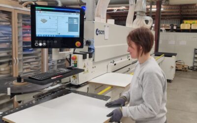 Arrivée nouvelle plaqueuse de chants SCM